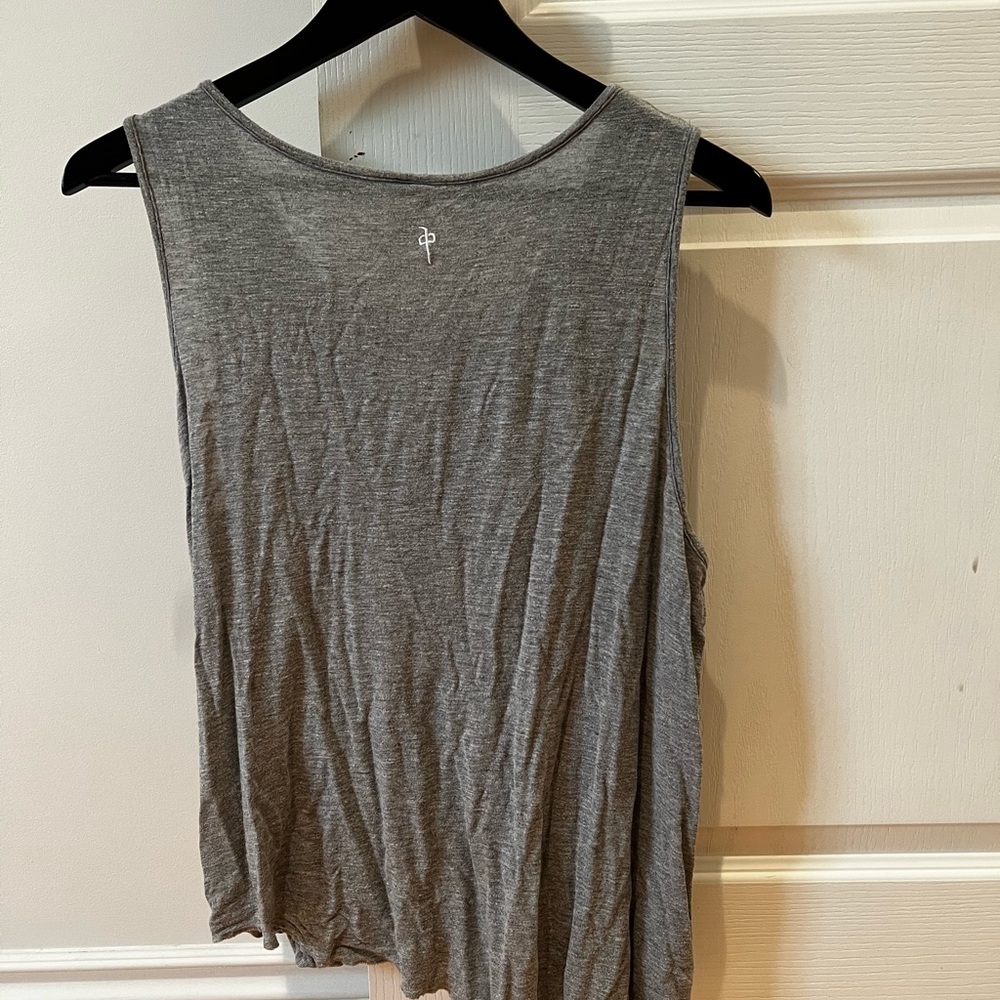 Tank top - Picture 2 of 2